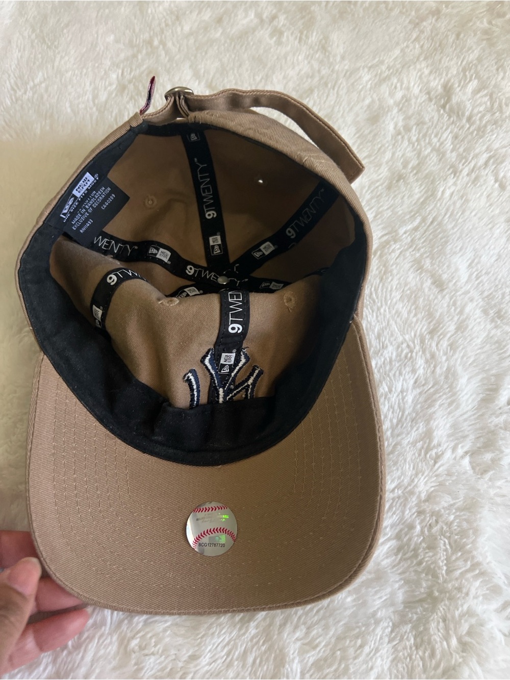 New Era 9TWENTY New York Yankees Adjustable Baseball Cap Khaki Tan Cotton Hat - Picture 2 of 3